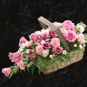 D&M Scented Country Cottage Basket (made from fresh seasonal flowers)